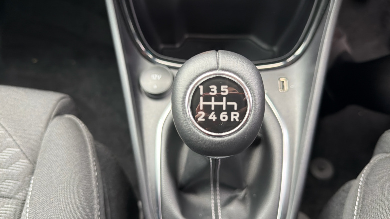 Ford Puma 1.0 EcoBoost Hybrid mHEV Titanium 5dr Petrol Hatchback